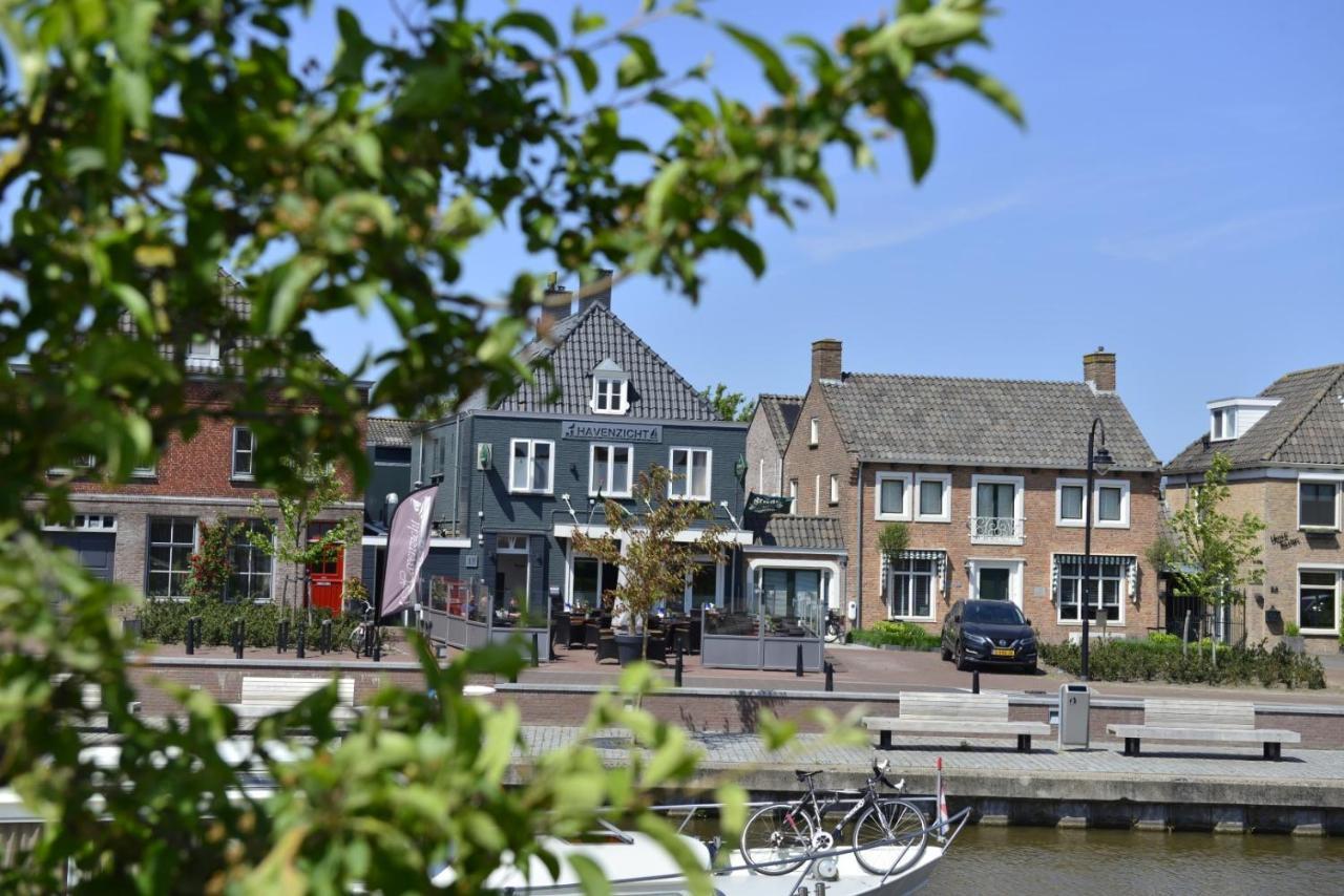Havenzicht Hotel Dinteloord Exterior photo